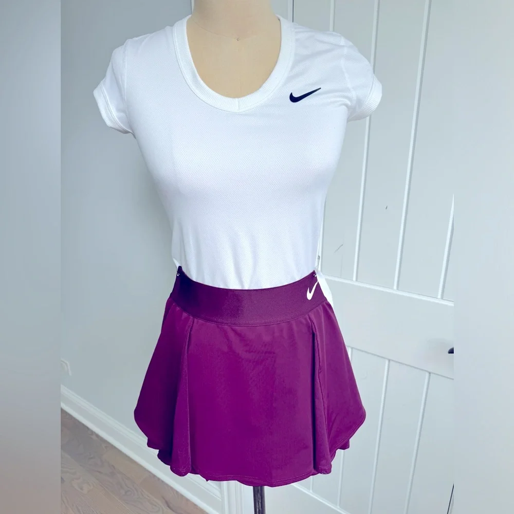 Nike women’s tennis outfit size XS